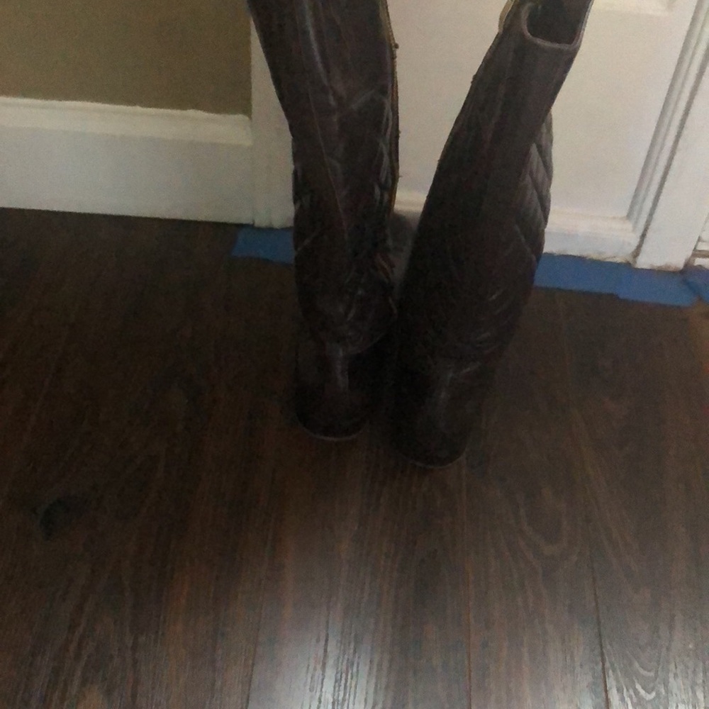 Vince Camuto Brown Leather Quilted Riding Boots - Picture 10 of 10